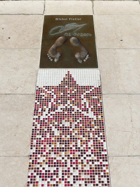 凯恩回归英超添一新目的地 曝他主动寻求加盟利物浦.